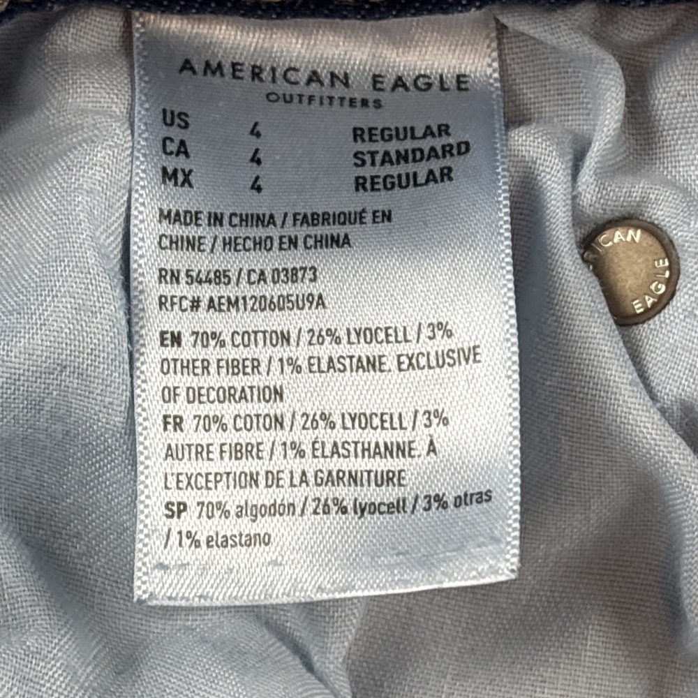 American Eagle Stretch Classic Straight Leg Jeans Medium Dark Wash 4 Regular - Picture 6 of 7